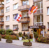 astoria-hotel-front